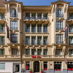 Ibis Centre Notre Dame Otel